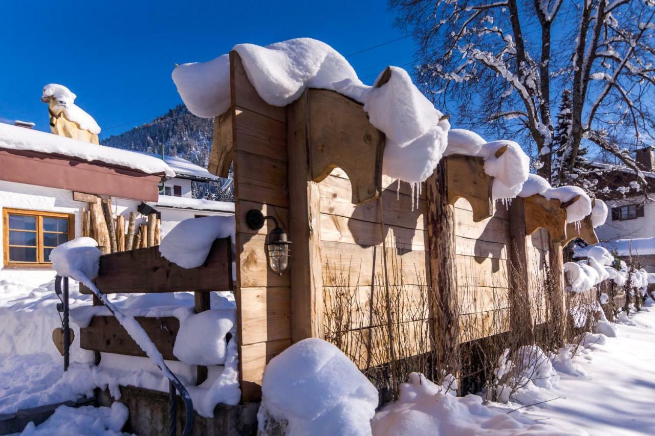 Hotel Zur Gluecklichen Kuh Oberstdorf Esterno foto
