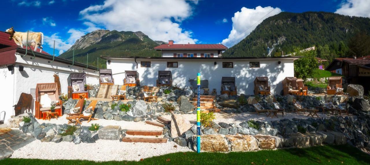 Hotel Zur Gluecklichen Kuh Oberstdorf Esterno foto